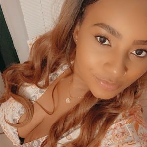 Meet your Posher, Jenny